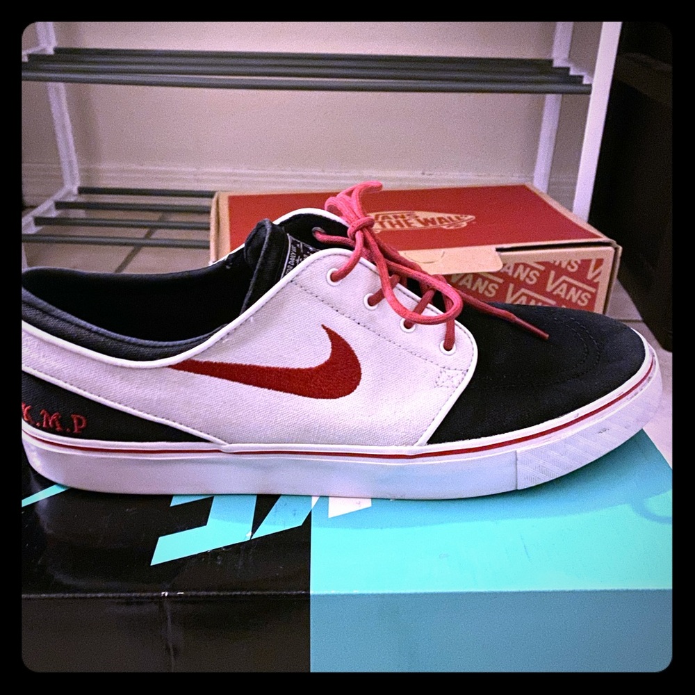 Custom Stephen Janoski Nike sb zoom 1 of a kind!